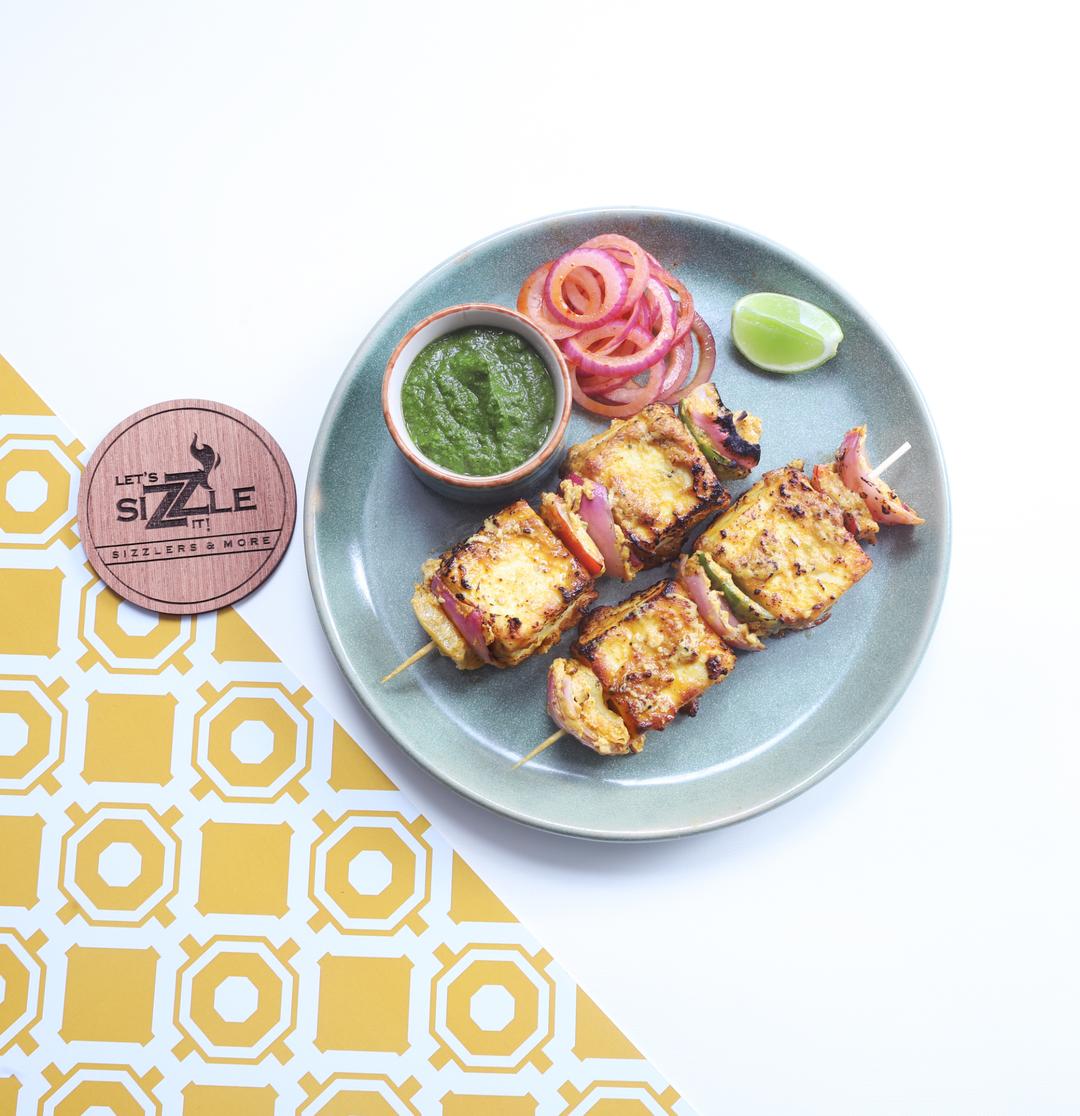 Smokey Grilled Paneer (6 Pieces)